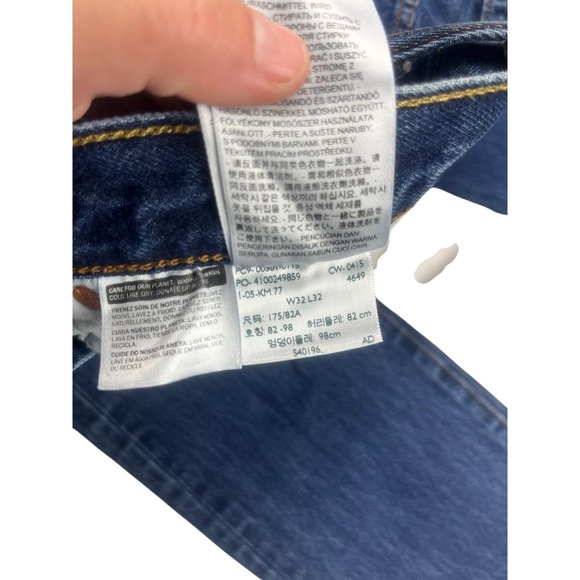 Original Levi's 501 Jeans 32X32 Blue Straight Leg Button Fly Wash Distressed - Picture 6 of 11